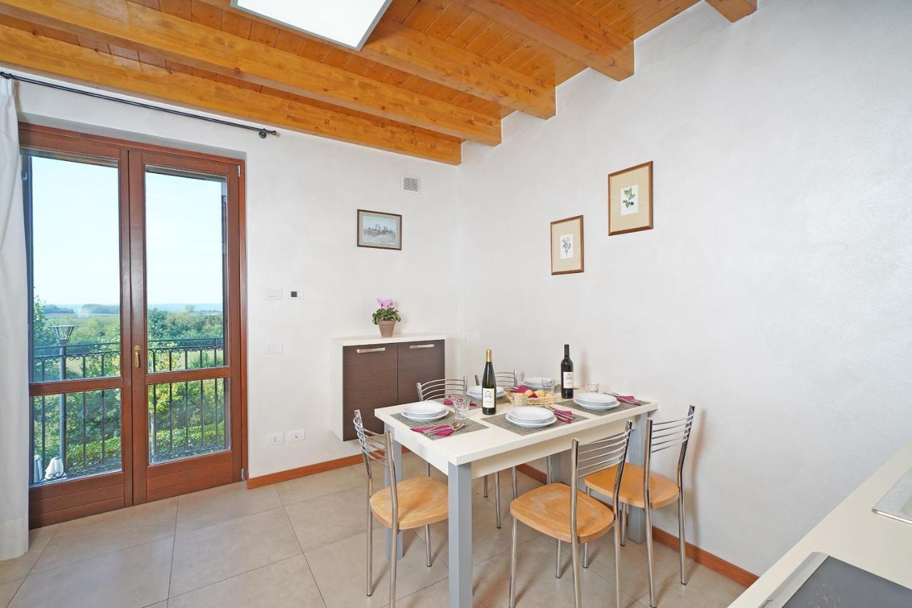 Agriturismo B&B Corte Tonolli Valeggio sul Mincio Exteriör bild
